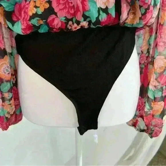 Peach Love California floral bodysuit. - Picture 3 of 11